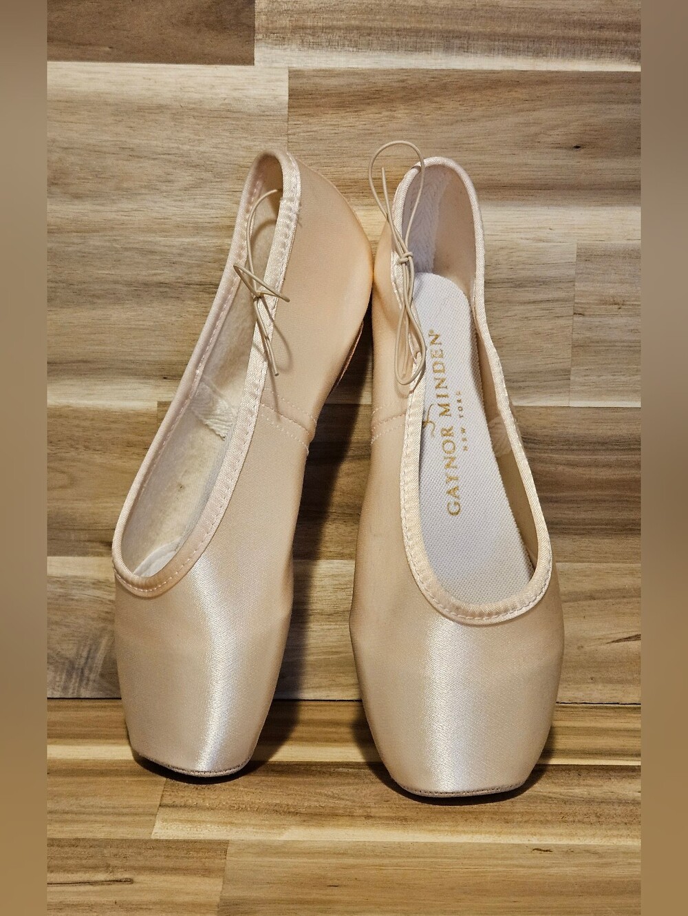 Gaynor and Minden Ballet Pointe Shoes - CL-8M4HDH